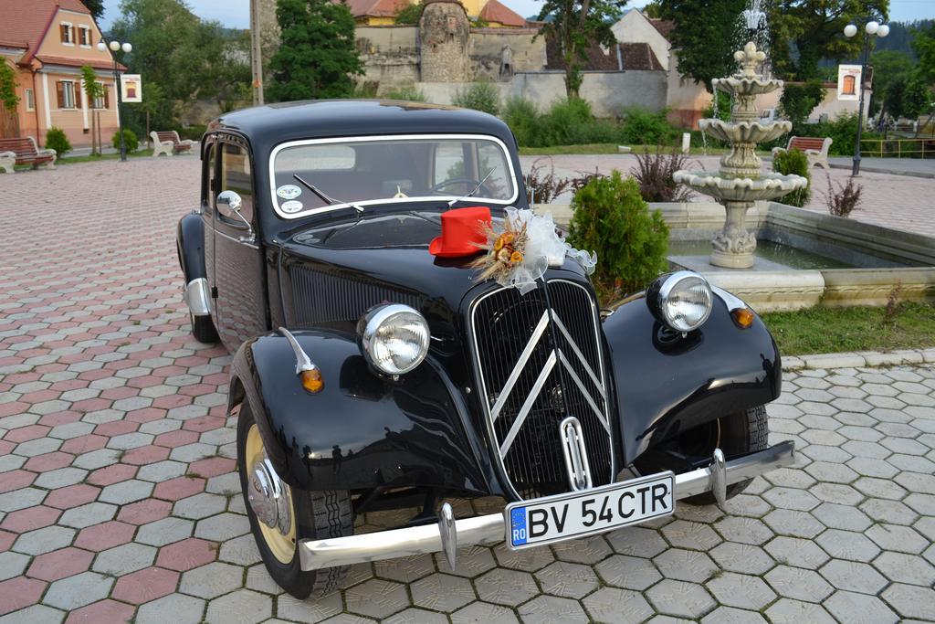 Vila Old Cars Cristian  Luaran gambar